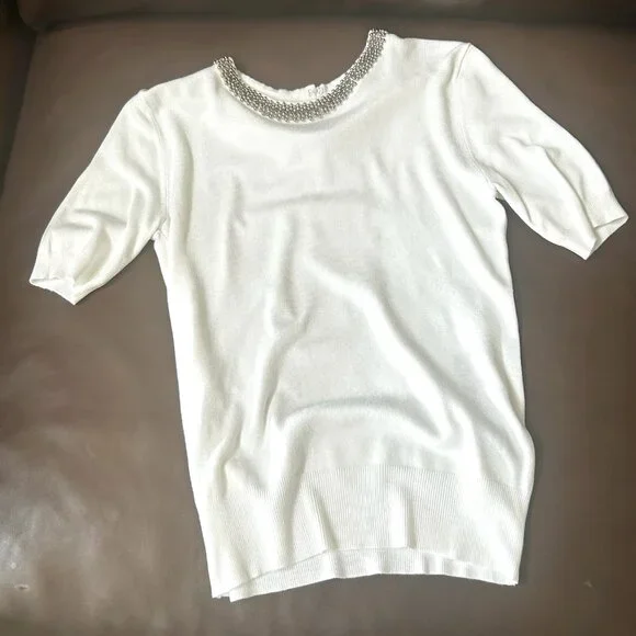NWOT Elegant Very Soft Beaded Neckline Feminine Knit Top - Picture 10 of 16